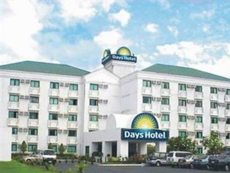 Days Hotel By Wyndham Batangas Екстериор снимка